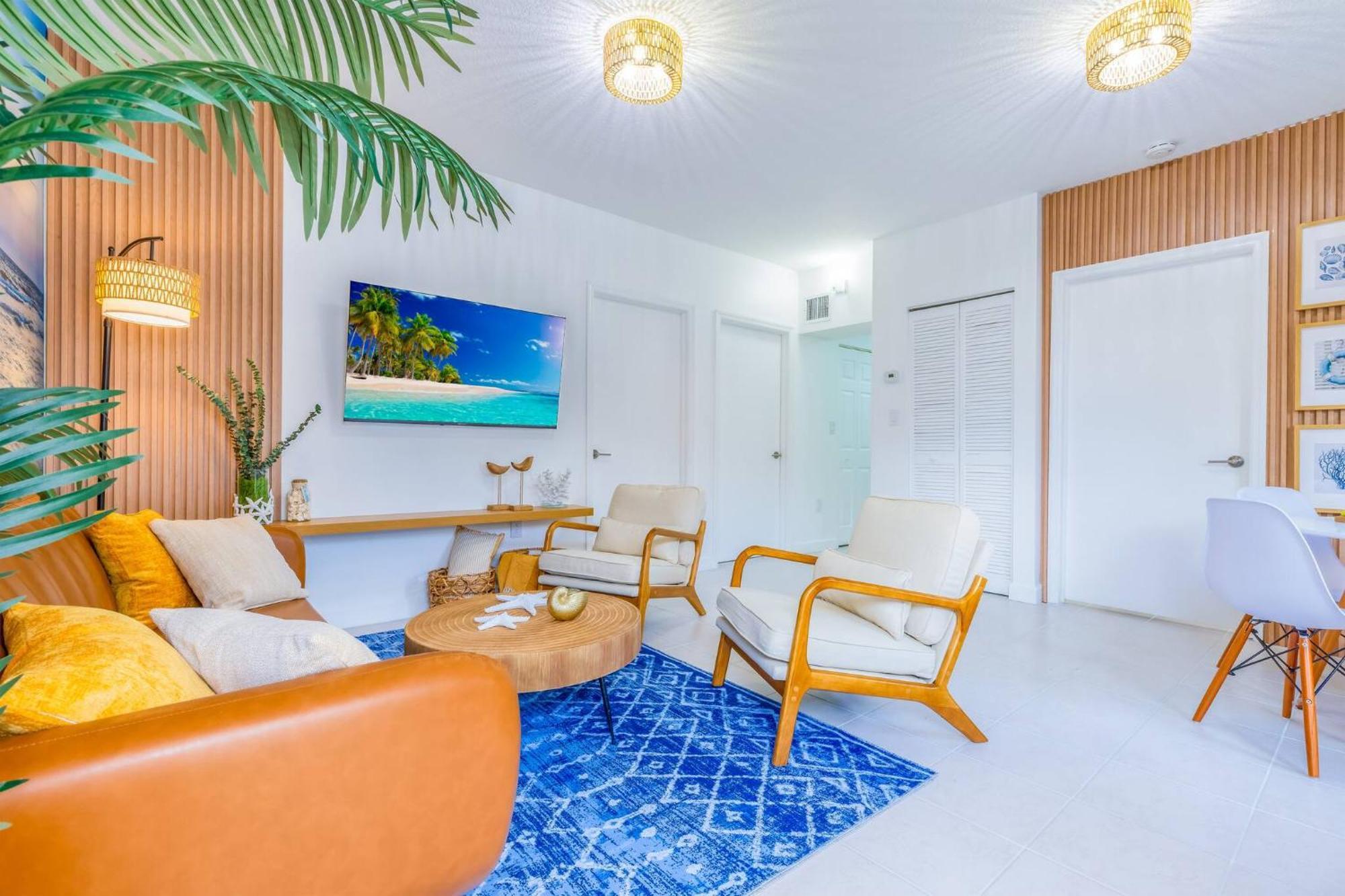 Apartment Beachy Living |sleep 8 Location | Bbq & Patio *